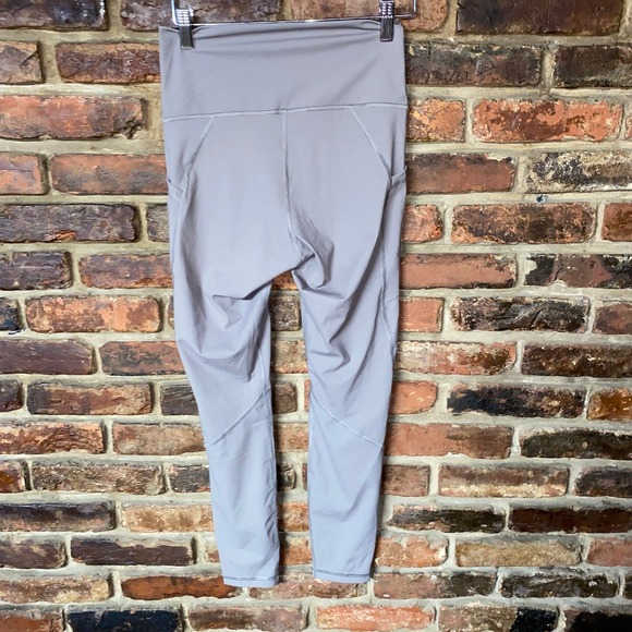 New Everlane Sand Dune Tan The Perform Leggings with pockets Women's Size Small - Picture 4 of 4